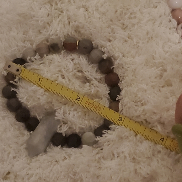 Stretch quartz bracelet - Picture 4 of 4